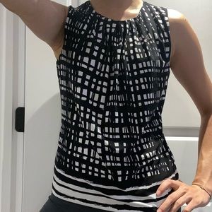 Calvin Klein Black and White Geometric Sleeveless Blouse PM